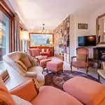 Appartamento Spacious Flat With Balcony In