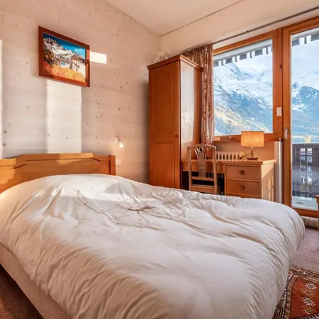 Spacious Flat With Balcony In Appartamento *