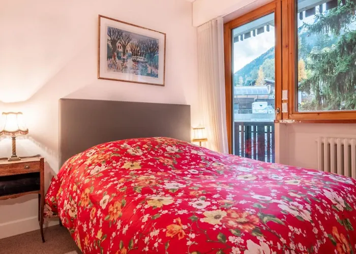 Spacious With Balcony In Chamonix